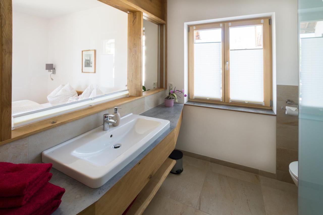 Attersee-Chalet Angermann Familie Spalt ชไตน์บาค อัม อัทเทอร์เซ ภายนอก รูปภาพ